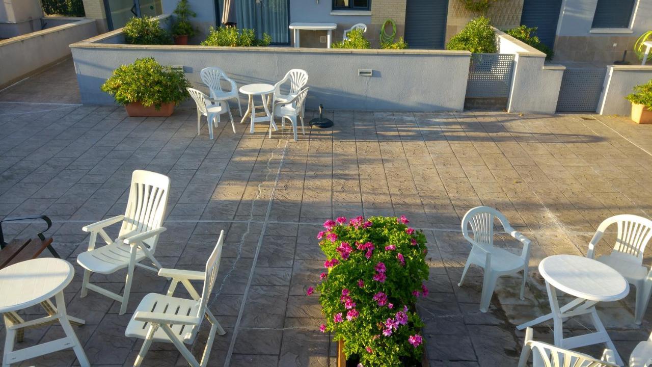 Apartaments Las Carolinas Сан-Карлос-де-ла-Рапіта Екстер'єр фото